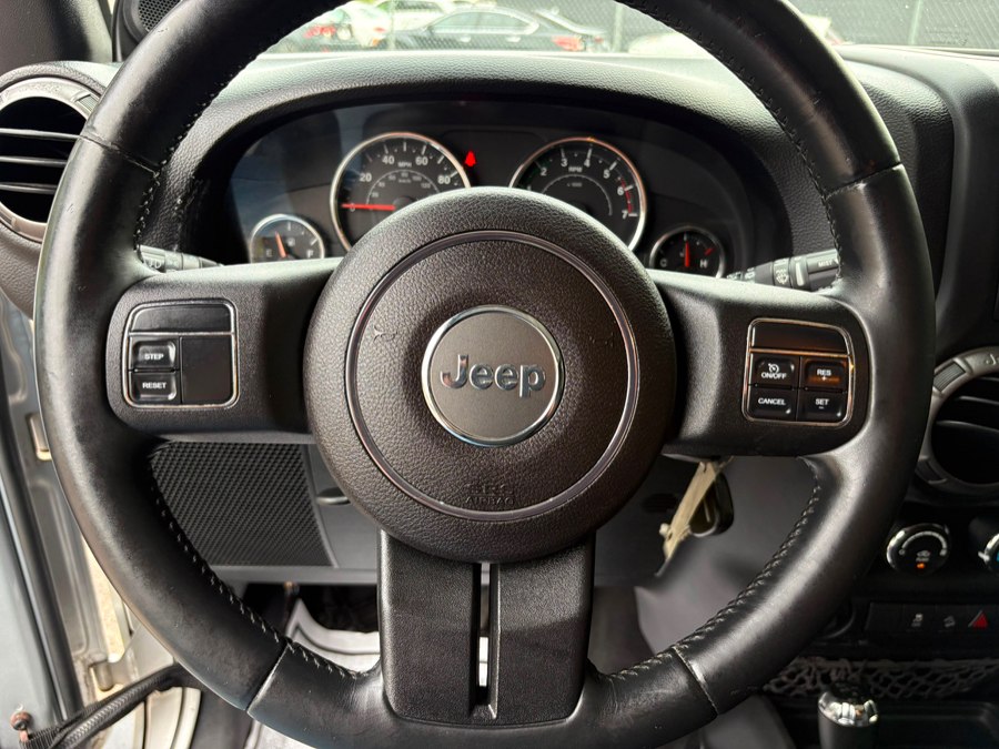 2011 Jeep Wrangler Unlimited Sport - Photo 7