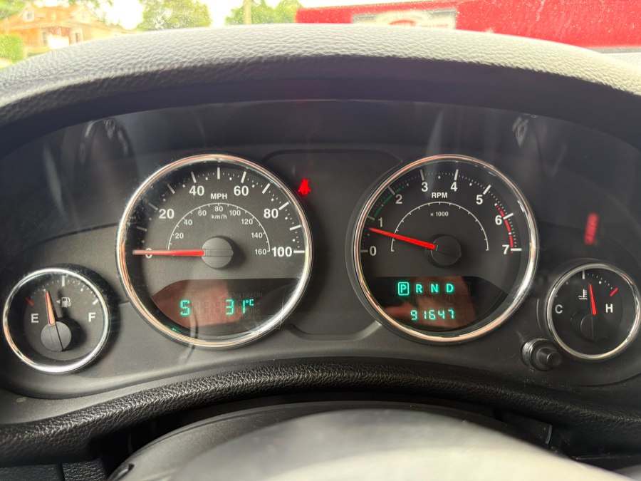 2011 Jeep Wrangler Unlimited Sport - Photo 8