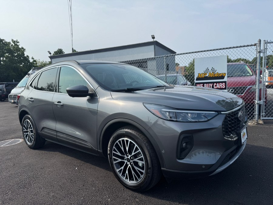 Used 2023 Ford Escape in Ronkonkoma, New York | MP Motors Inc. Ronkonkoma, New York