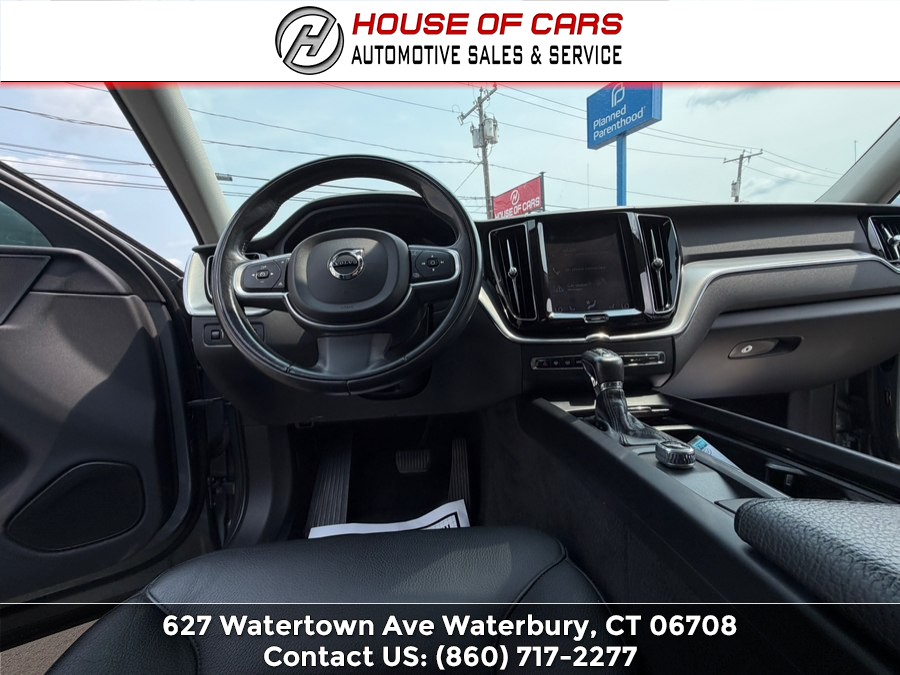 2018 Volvo XC60 Momentum - Photo 35