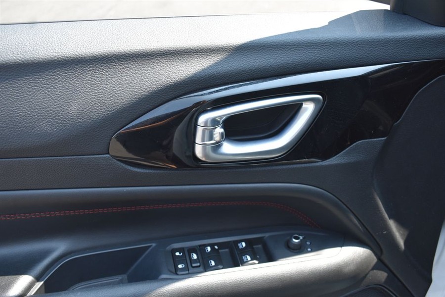 2025 Jeep Compass Trailhawk - Photo 12