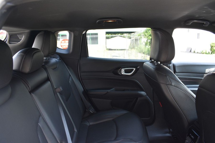 2025 Jeep Compass Trailhawk - Photo 24