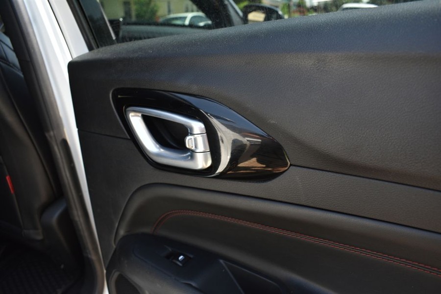 2025 Jeep Compass Trailhawk - Photo 26