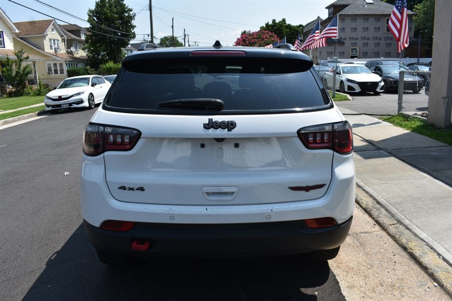 2025 Jeep Compass Trailhawk - Photo 6