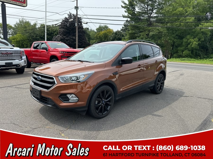 2017 Ford Escape SE FWD photo