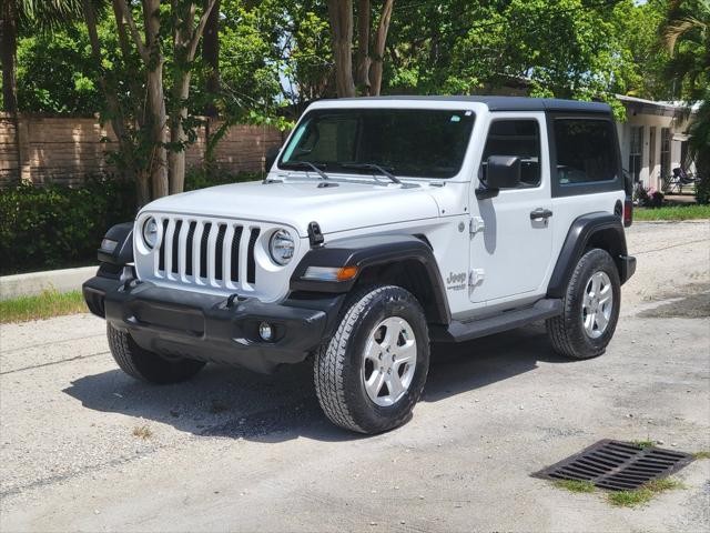 Used 2020 Jeep Wrangler in Woodside, New York | Drive Central. Woodside, New York