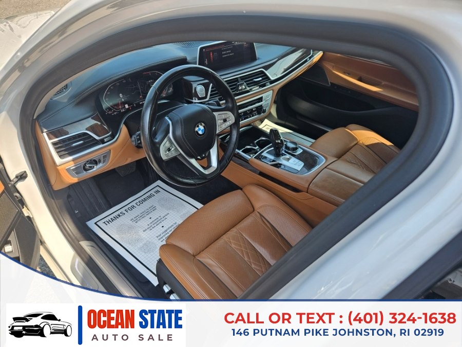 2020 BMW 7 Series 750i - Photo 9