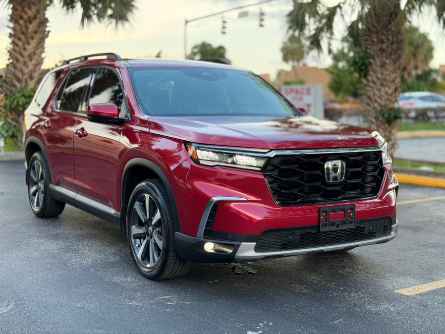 2025 Honda Pilot Touring, available for sale in Hialeah, Florida | The Palm Motors LLC. Hialeah, Florida