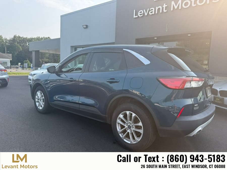 2020 Ford Escape SE - Photo 11