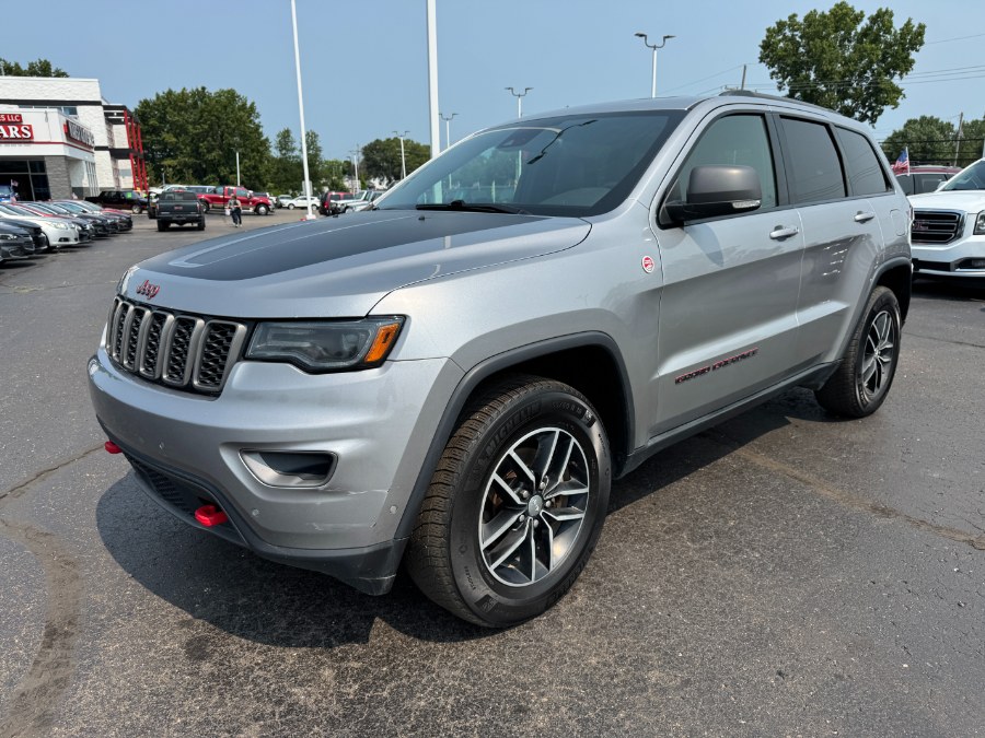Used 2017 Jeep Grand Cherokee in Ortonville, Michigan | Marsh Auto Sales LLC. Ortonville, Michigan