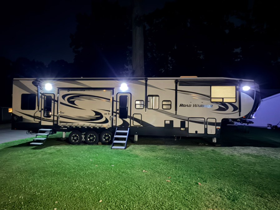 Used 2018 HERTLAND ROAAD WARRIOR in Manchester, Connecticut | Carsonmain LLC. Manchester, Connecticut