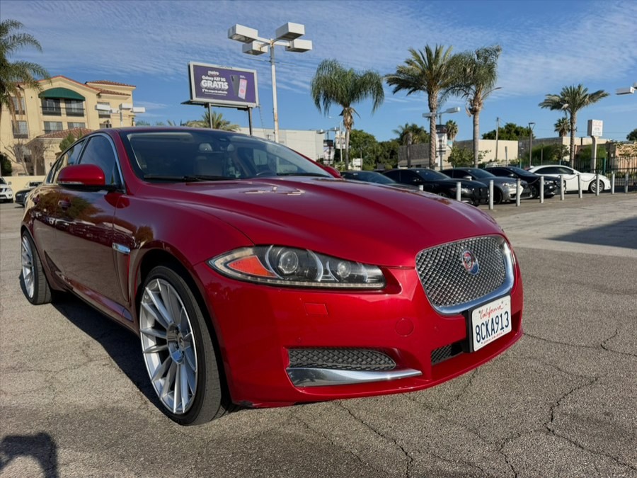 Used 2015 Jaguar XF in Hawaiian Gardens, California | Luxe Motors. Hawaiian Gardens, California