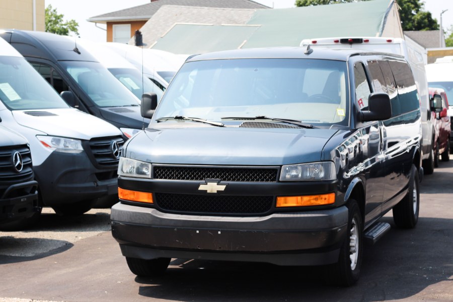 2019 Chevrolet Express Passenger LS - Photo 7