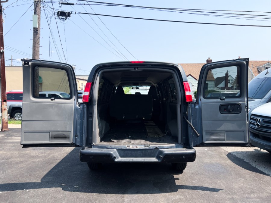 2019 Chevrolet Express Passenger LS - Photo 73