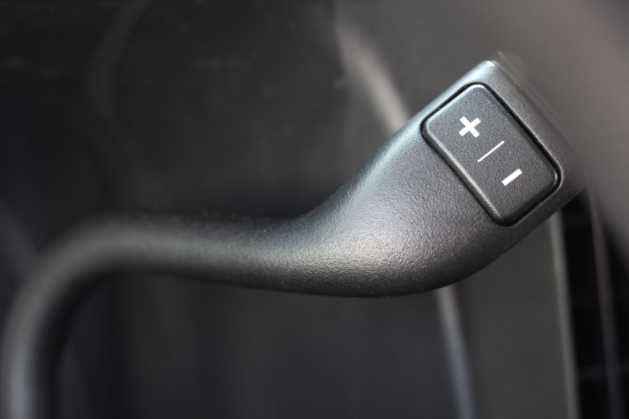 2019 Chevrolet Express Passenger LS - Photo 39
