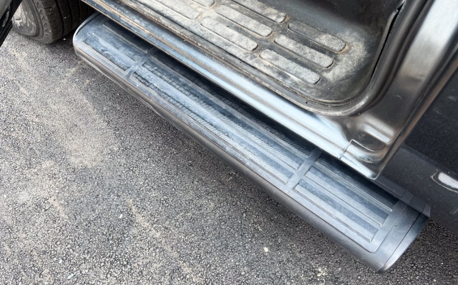 2019 Chevrolet Express Passenger LS - Photo 25