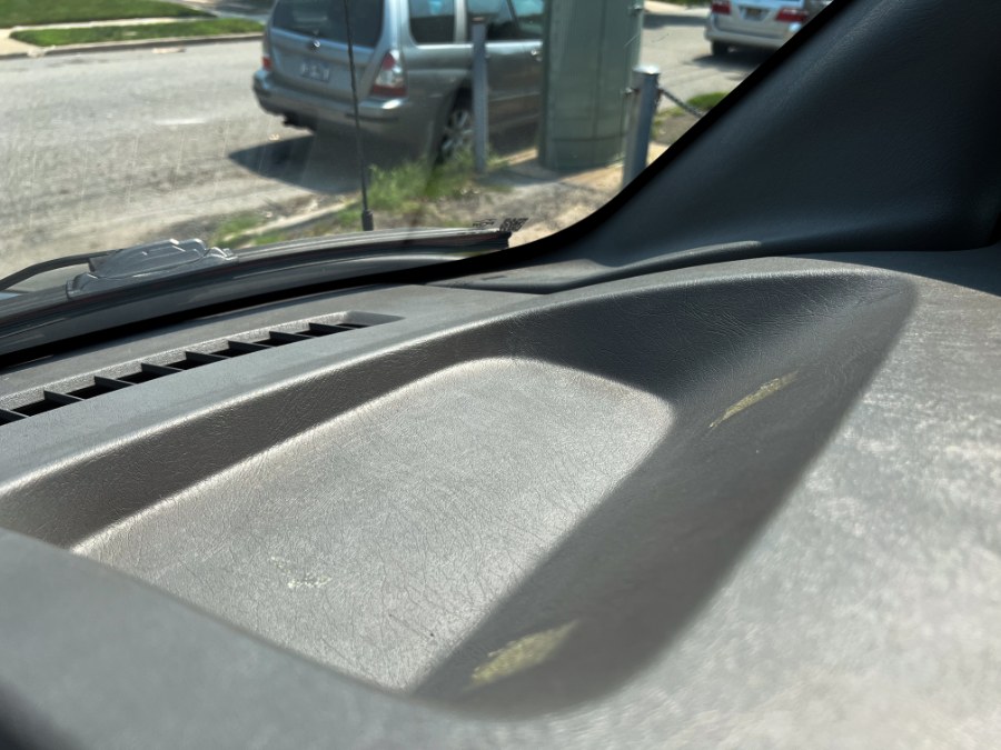 2019 Chevrolet Express Passenger LS - Photo 42