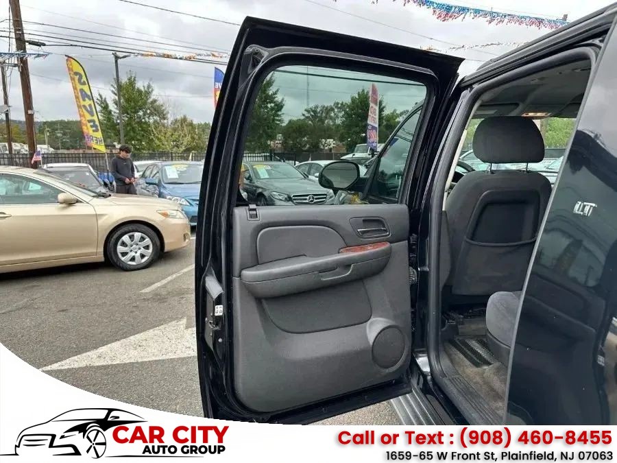 2009 Chevrolet Suburban LT1 - Photo 12