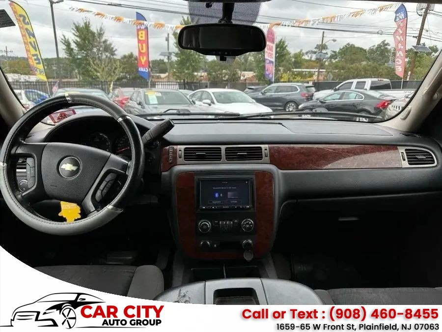 2009 Chevrolet Suburban LT1 - Photo 21