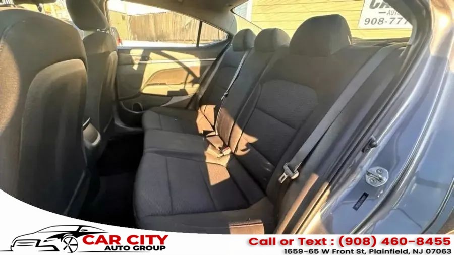 2020 Hyundai Elantra SEL - Photo 9