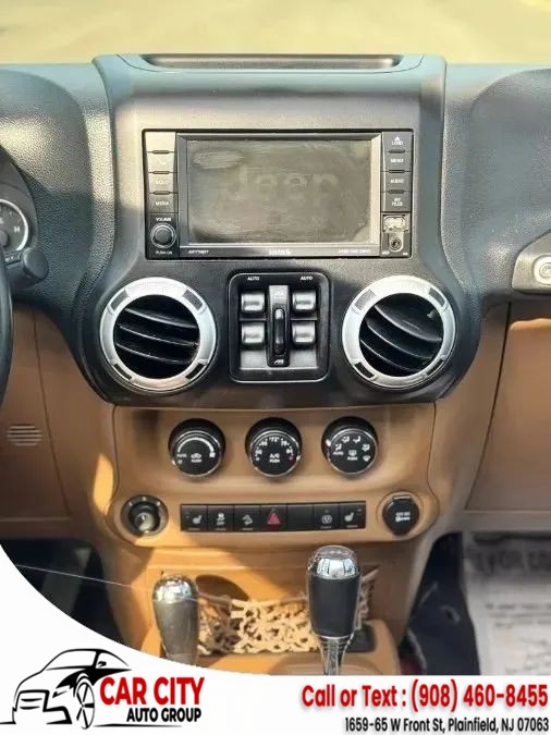 2013 Jeep Wrangler Unlimited Sahara - Photo 22