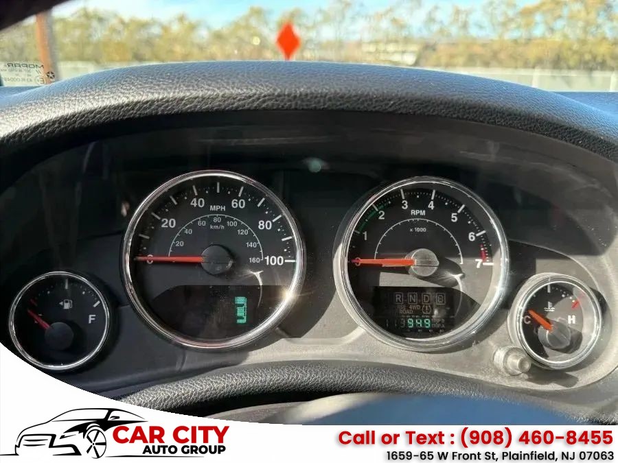 2013 Jeep Wrangler Unlimited Sahara - Photo 23