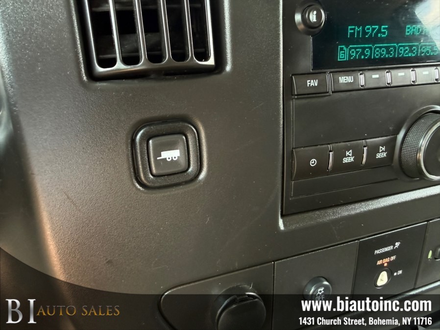 2019 GMC Savana Cargo Work Van - Photo 19