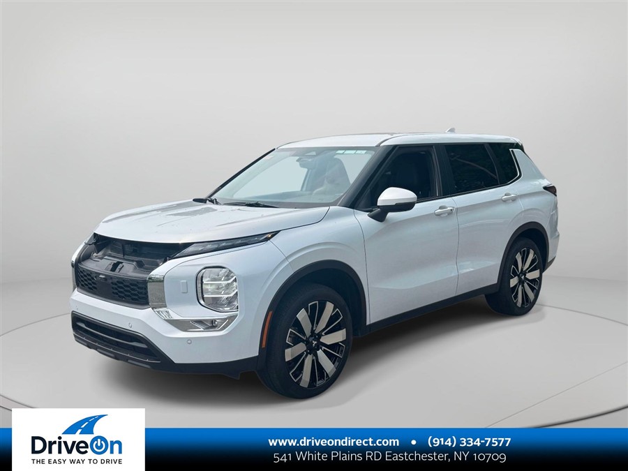 White Diamond 2025 Mitsubishi Outlander SUV / Crossover Front-Wheel Drive Automatic