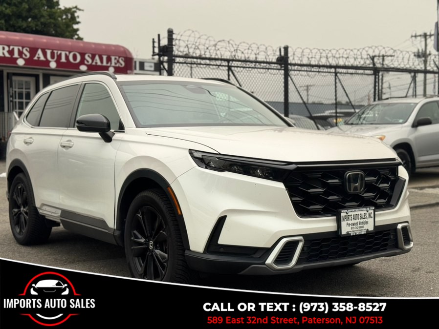 Used 2023 Honda CR-V Hybrid in Paterson, New Jersey | Imports Auto Sales. Paterson, New Jersey