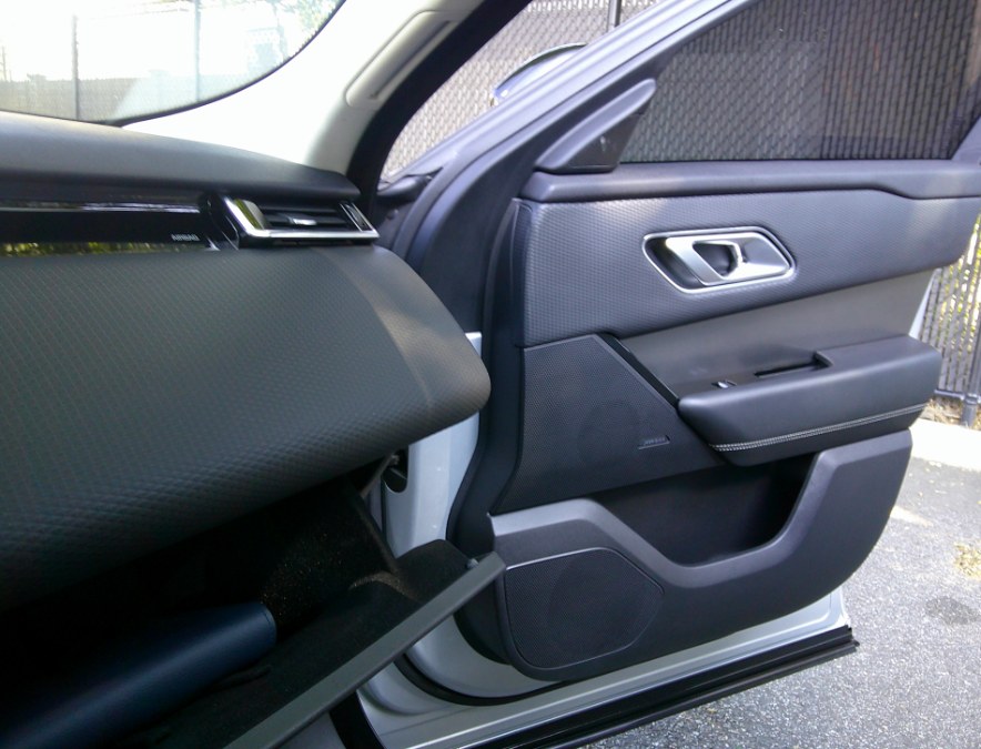 2019 Land Rover Range Rover Velar - $19,977