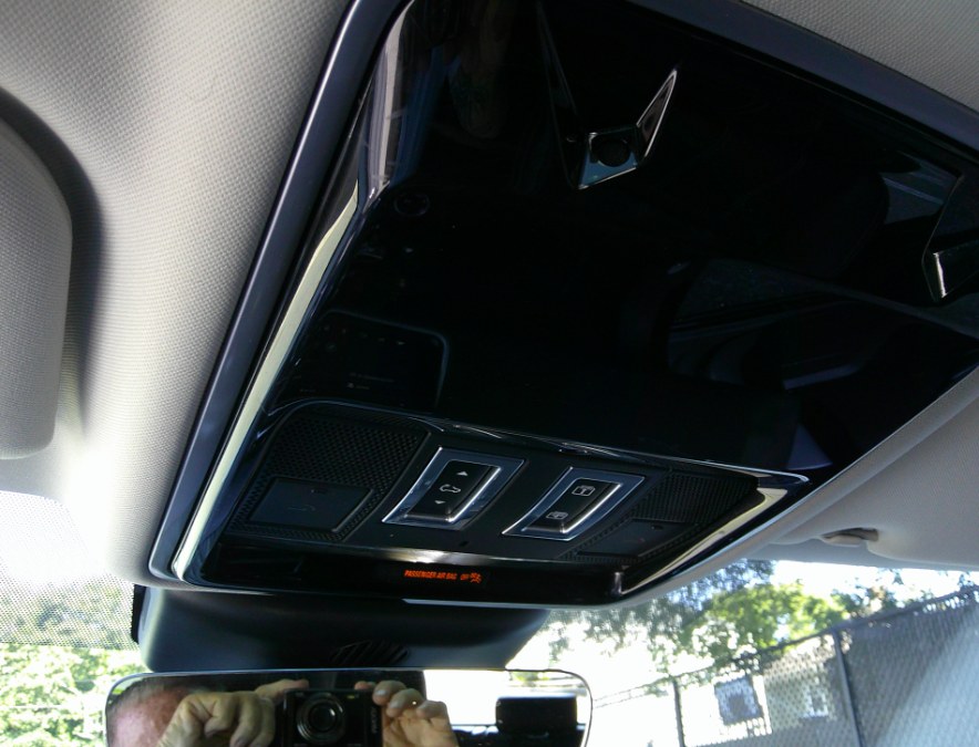 2019 Land Rover Range Rover Velar - $19,977