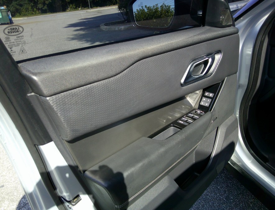 2019 Land Rover Range Rover Velar - $19,977