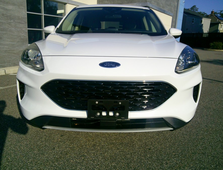 2020 Ford Escape - $13,977