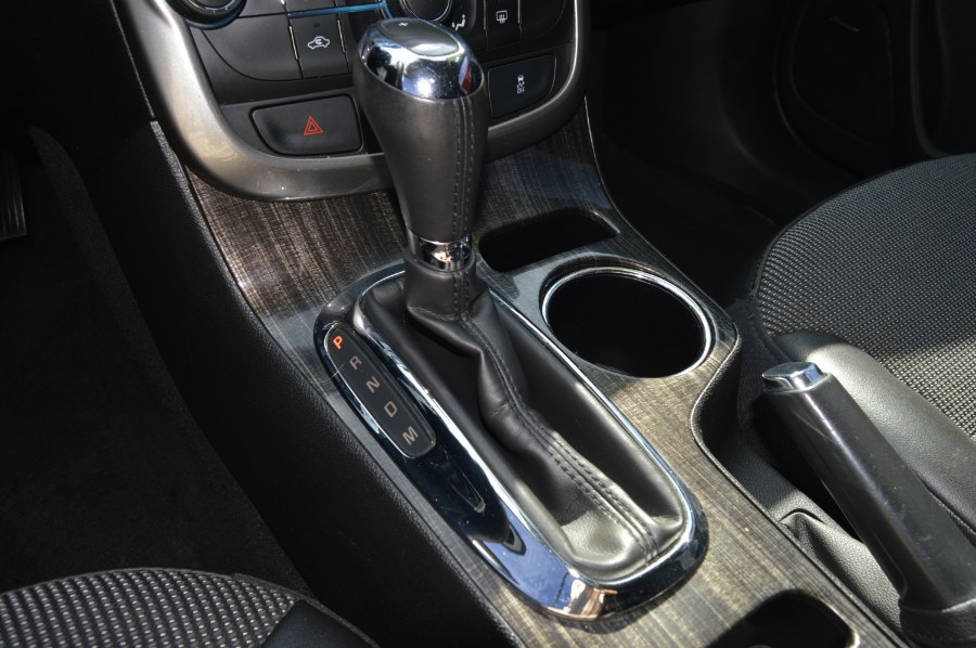 2015 Chevrolet Malibu 2LT - Photo 23
