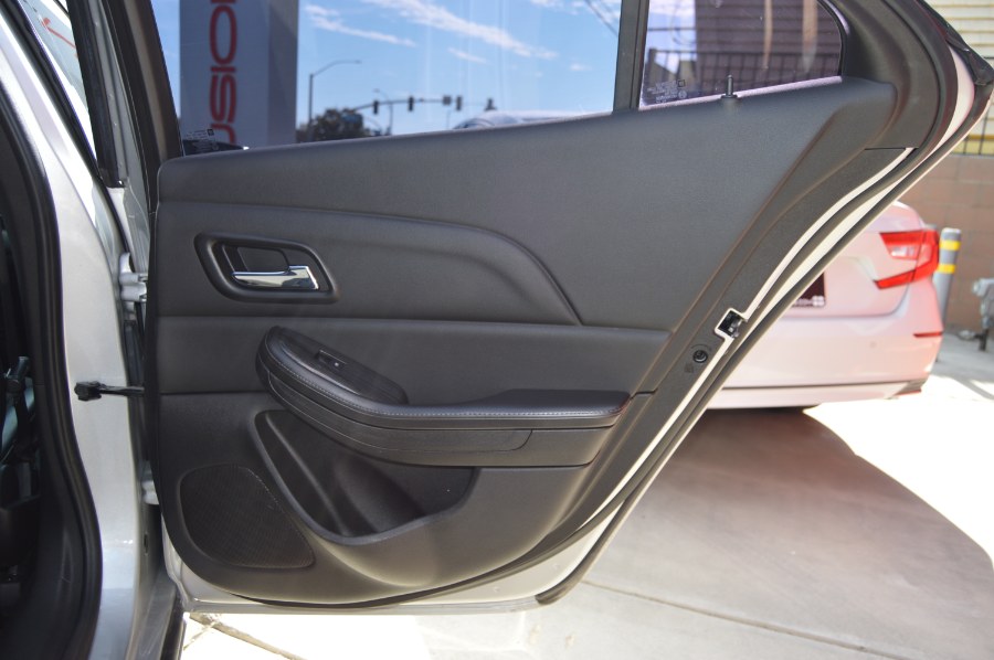 2015 Chevrolet Malibu 2LT - Photo 13