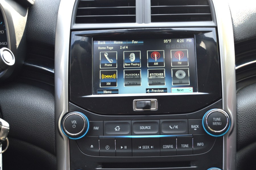 2015 Chevrolet Malibu 2LT - Photo 18