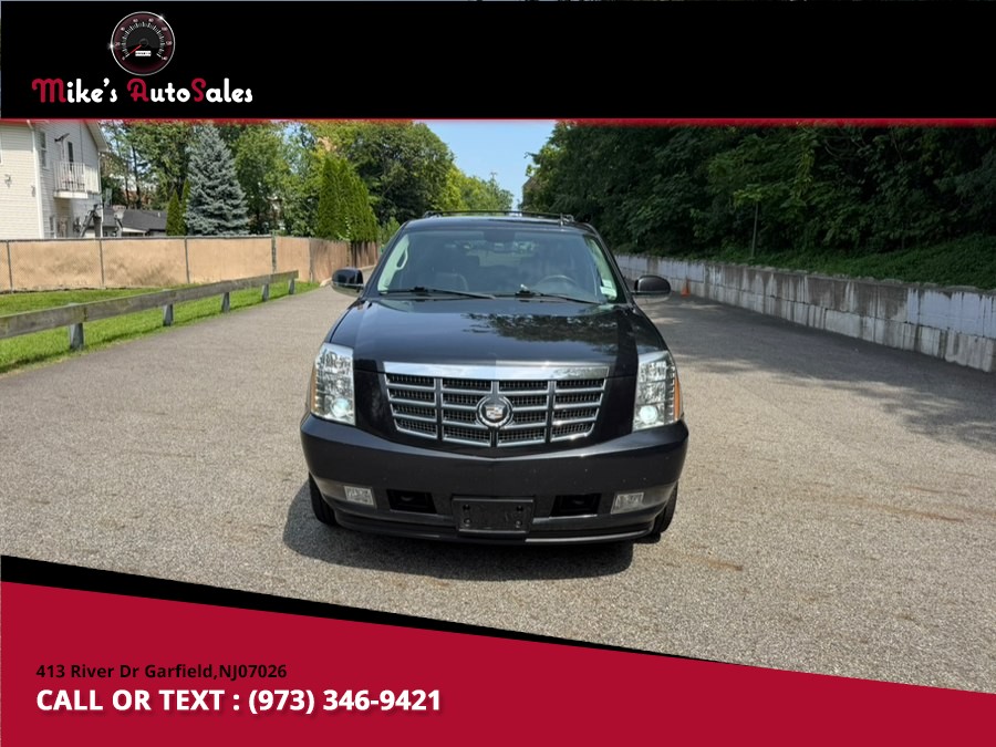 2011 Cadillac Escalade Luxury