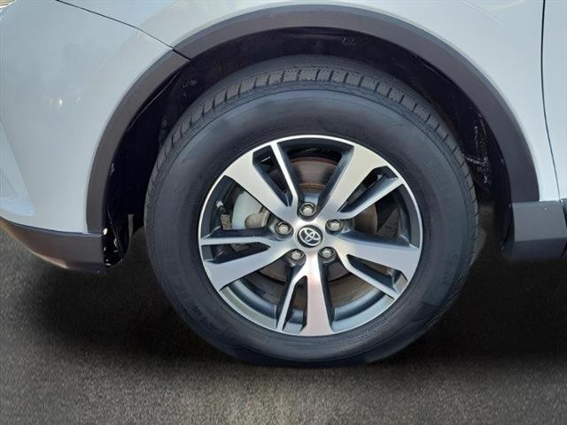 2018 Toyota RAV4 Adventure - Photo 27