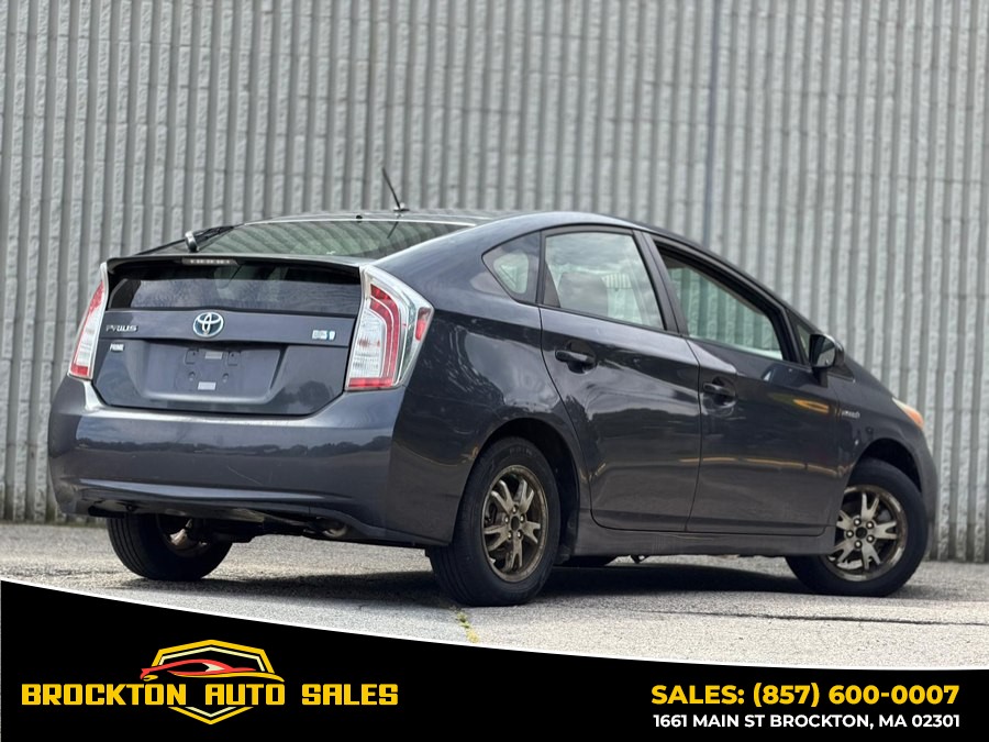 2012 Toyota Prius Three - Photo 4