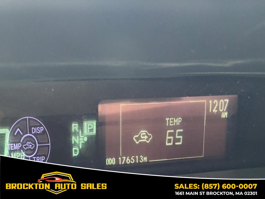 2012 Toyota Prius Three - Photo 9