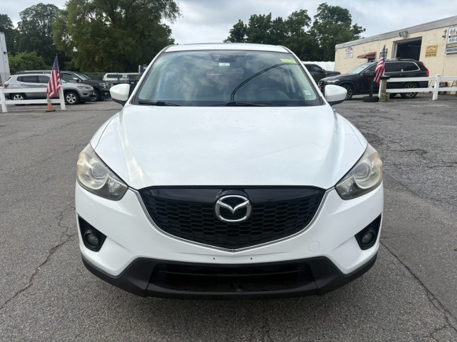 Used 2014 Mazda CX-5 in West Islip, New York | Limitless Motors. West Islip, New York