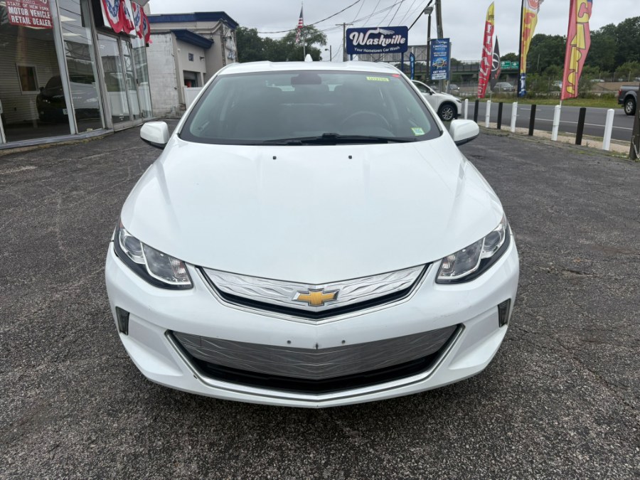 Used 2017 Chevrolet Volt in West Islip, New York | Limitless Motors. West Islip, New York