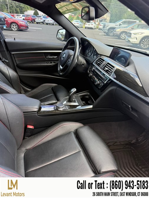 2017 BMW 3 Series 330i - Photo 12