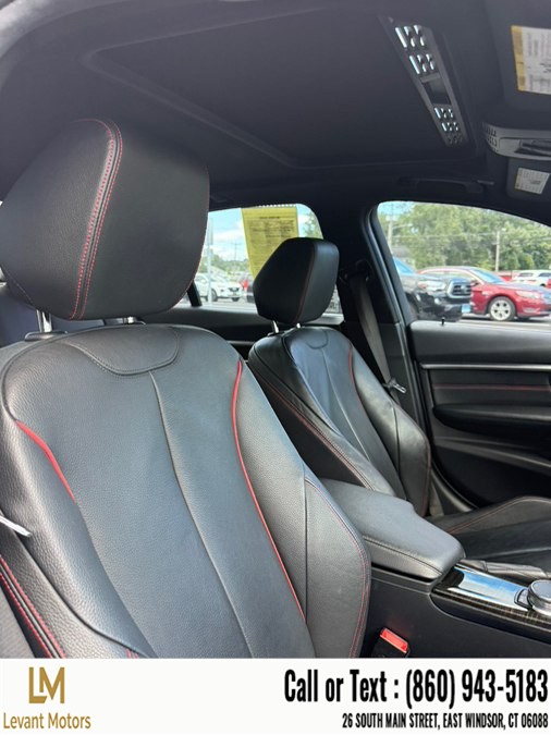 2017 BMW 3 Series 330i - Photo 14