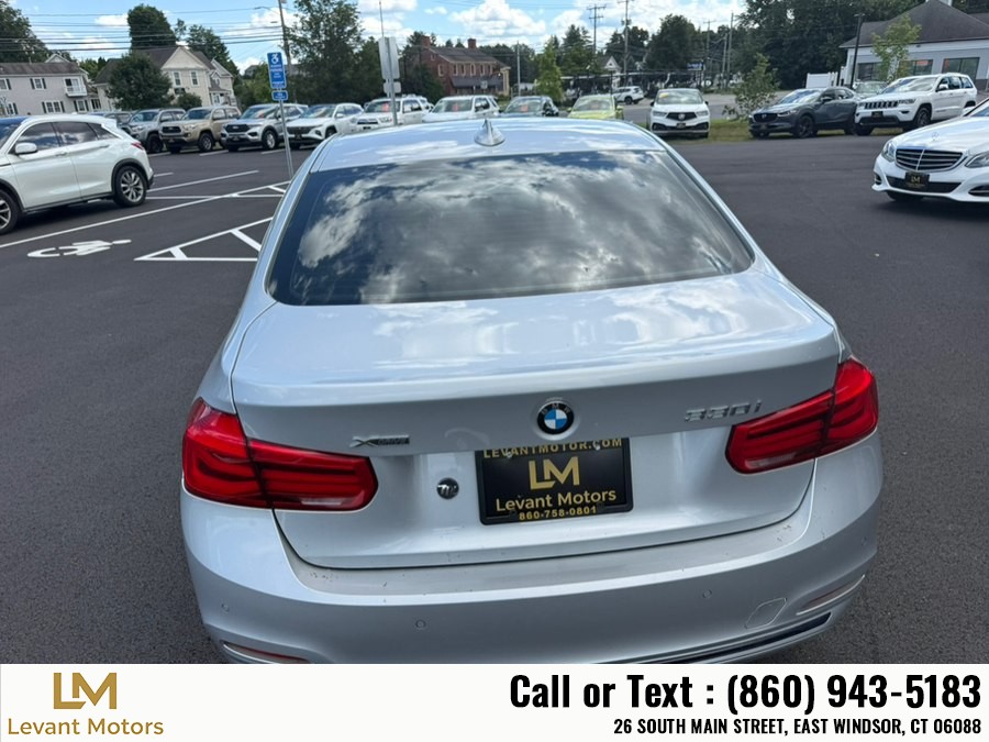 2017 BMW 3 Series 330i - Photo 21