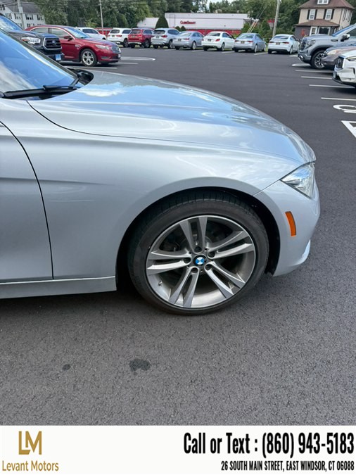 2017 BMW 3 Series 330i - Photo 10