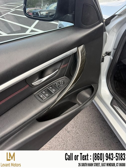 2017 BMW 3 Series 330i - Photo 23