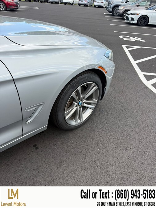 2018 BMW 3 Series 330i - Photo 11