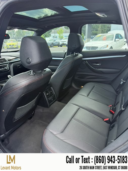 2018 BMW 3 Series 330i - Photo 24