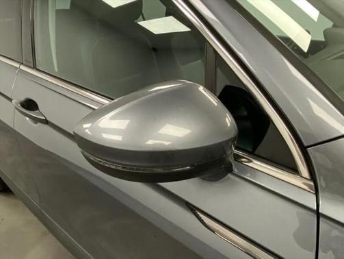 2023 Volkswagen Tiguan SE - Photo 15